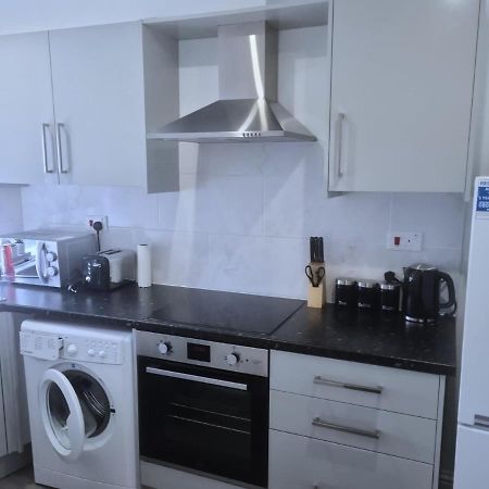 Attractive 2 Bed Apartments Free Wi-Fi And Parking Croydon Exteriér fotografie