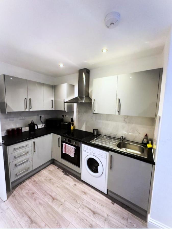 Attractive 2 Bed Apartments Free Wi-Fi And Parking Croydon Exteriér fotografie